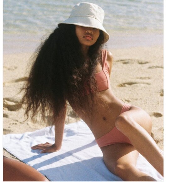 Summer Love Club Rio Bikini Bottom + Florence Top in Guava Size Small - Picture 15 of 16